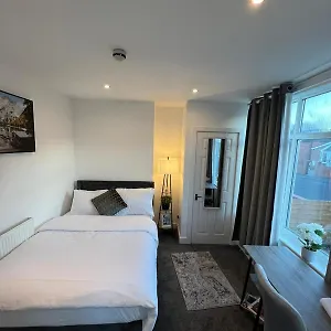 J&f In Leeds (West Yorkshire)