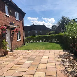 https://the-highfield-chester.hotelsin-chester.com